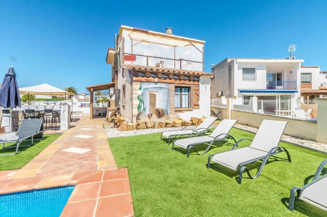 Goldhome - Casa 5 Habitaciones, 3 Banos, Piscina Privada, Amarre Empuriabrava Hébergement de vacances