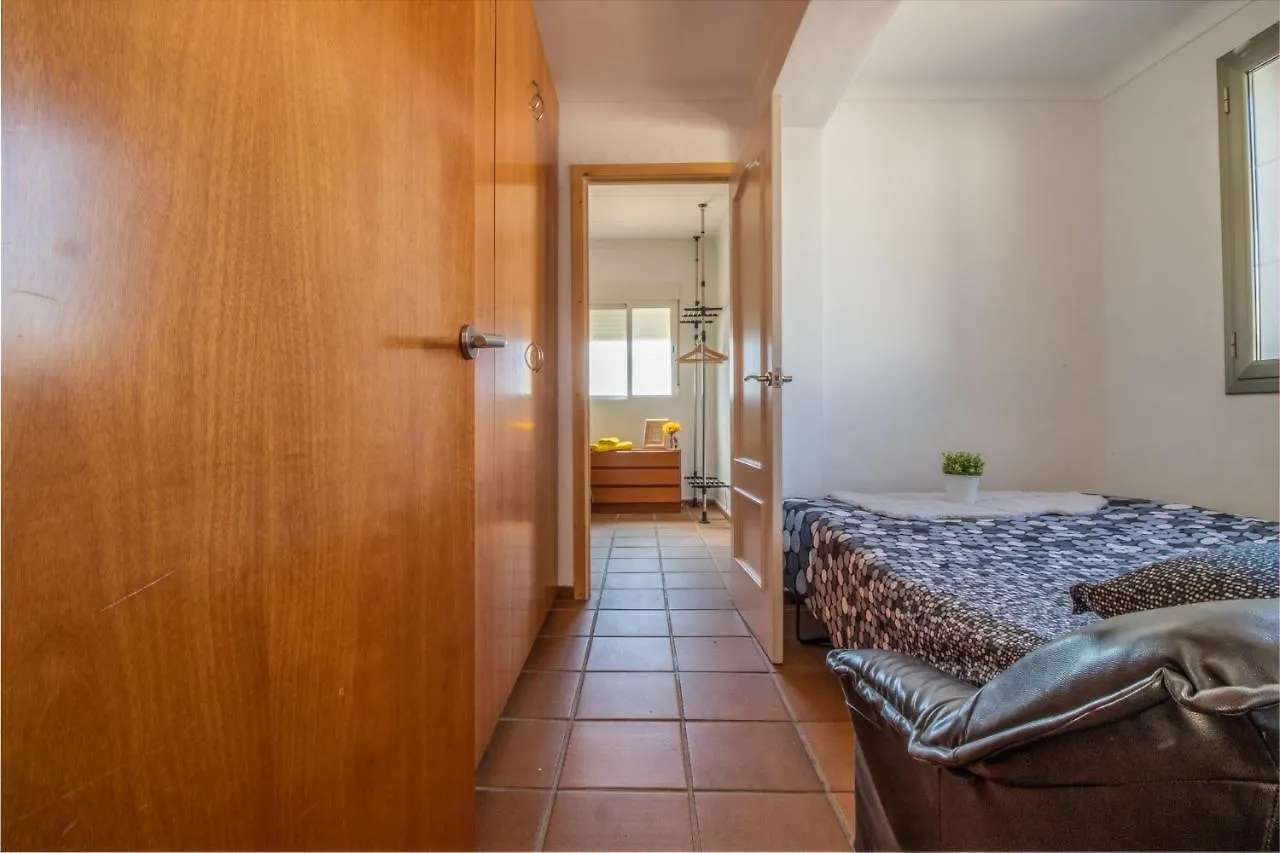 Hébergement de vacances Goldhome - Casa 5 Habitaciones, 3 Banos, Piscina Privada, Amarre Empuriabrava